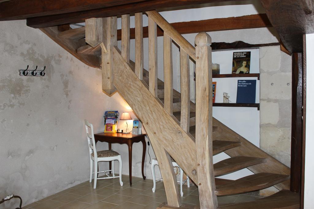 Gites A L'Ombre Des Chenes Chateauvieux  Ruang foto
