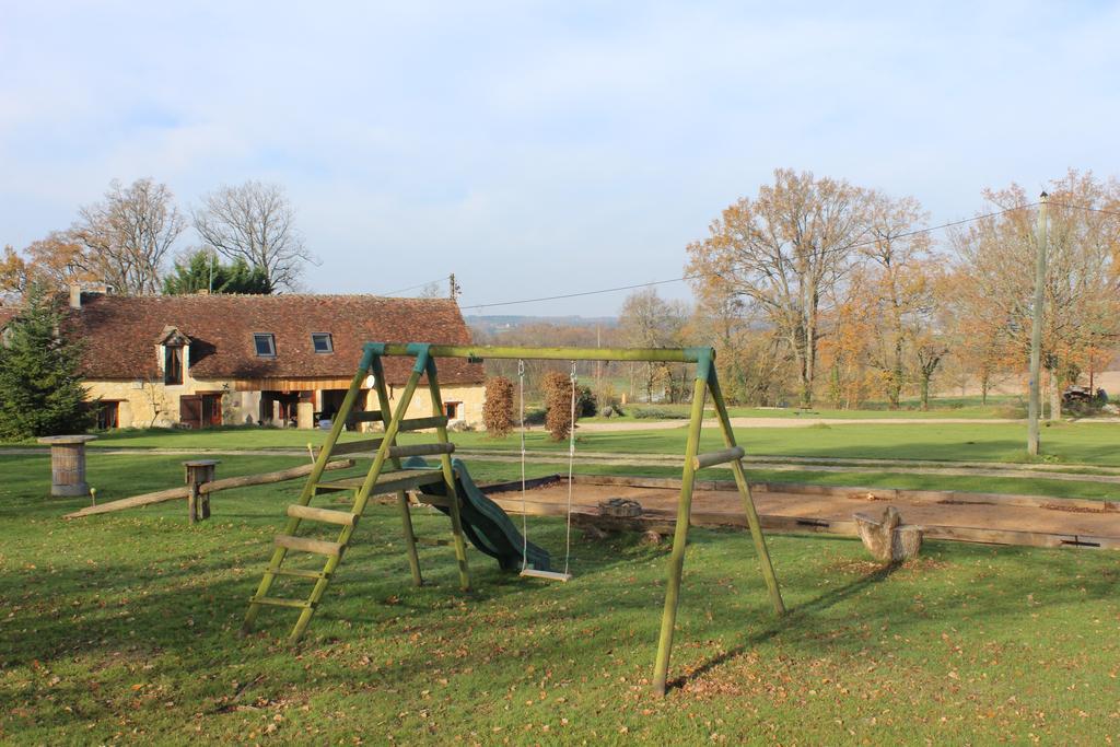 Gites A L'Ombre Des Chenes Chateauvieux  Bagian luar foto